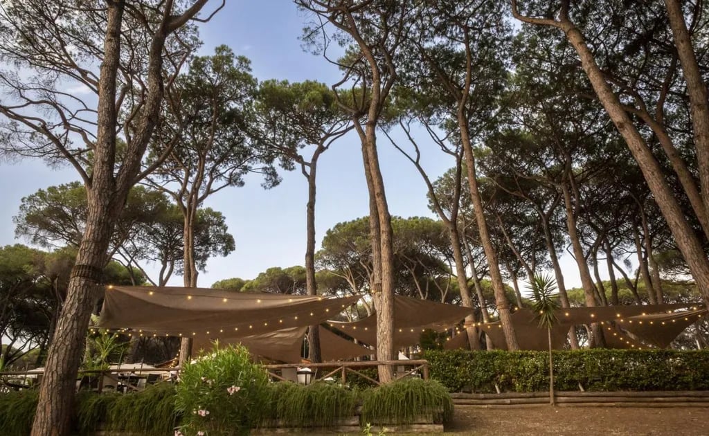 hu Fabulous Village gallery 1