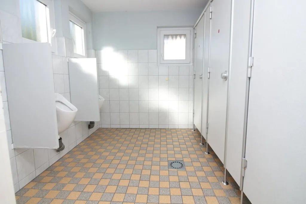 Rosen-Camp Kniese gallery 1