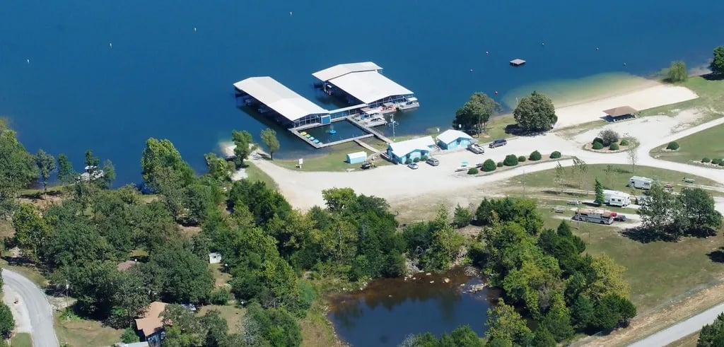 Box Hound Marina Resort & RV Park gallery 2