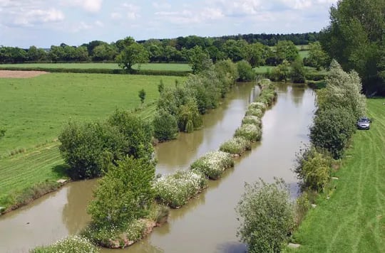 Stretton Lakes Touring Park gallery 3