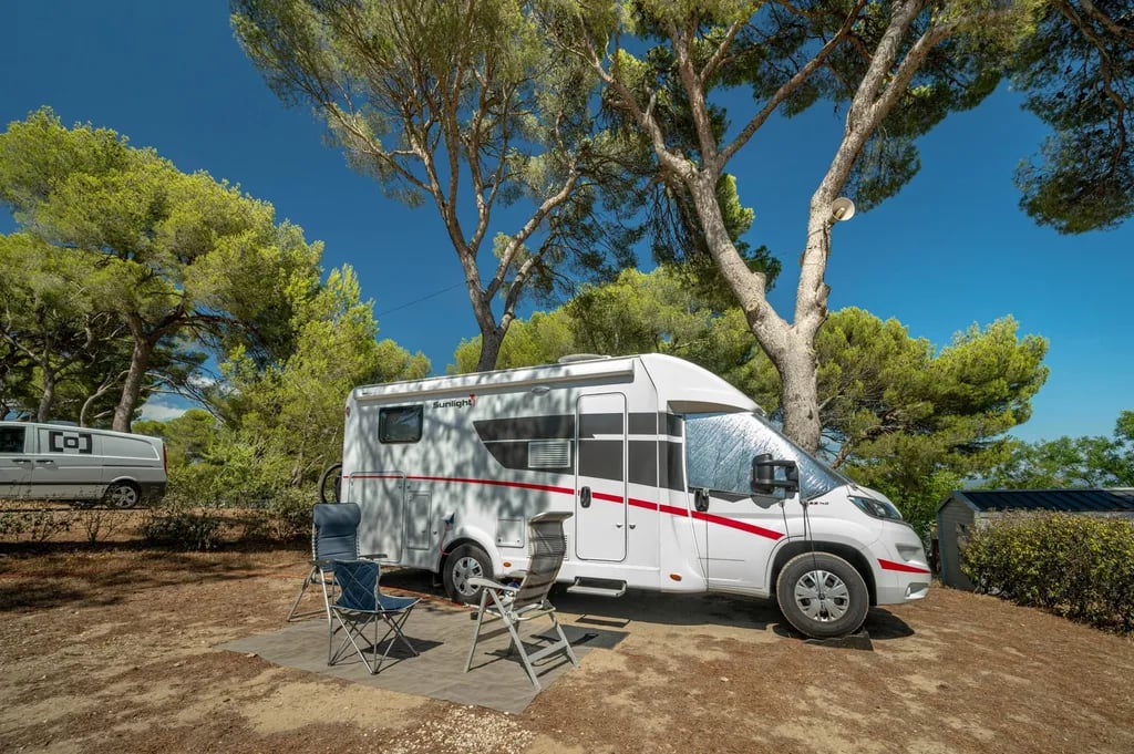 Camping Avignon Parc- Ciela Village gallery 3