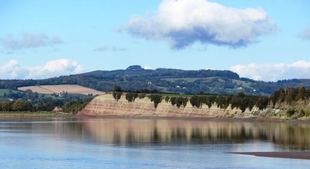 The Old Passage Inn gallery 2