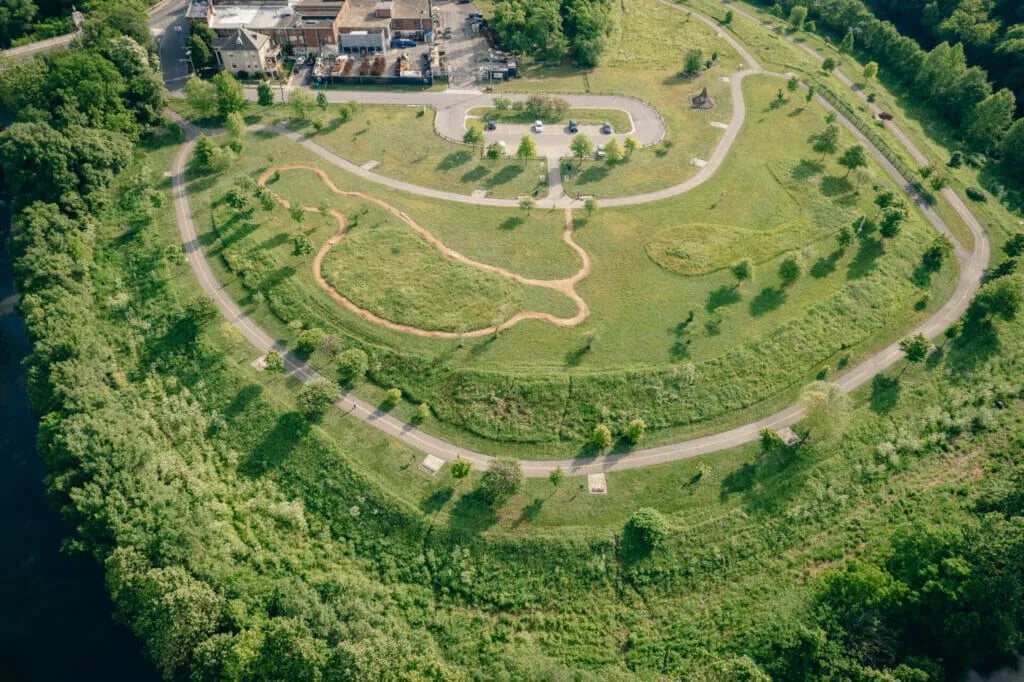 Vic Thomas Park gallery 1