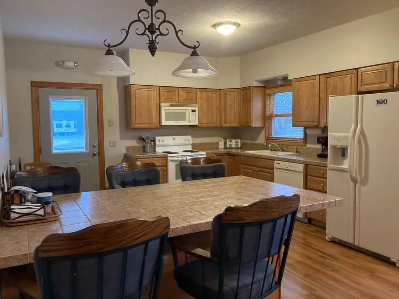 Denton Ferry RV Park & Cabin Rental gallery 2