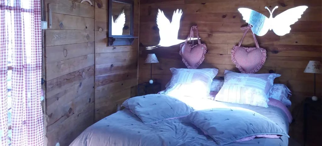 Cabanes du Maine Lafont gallery 2