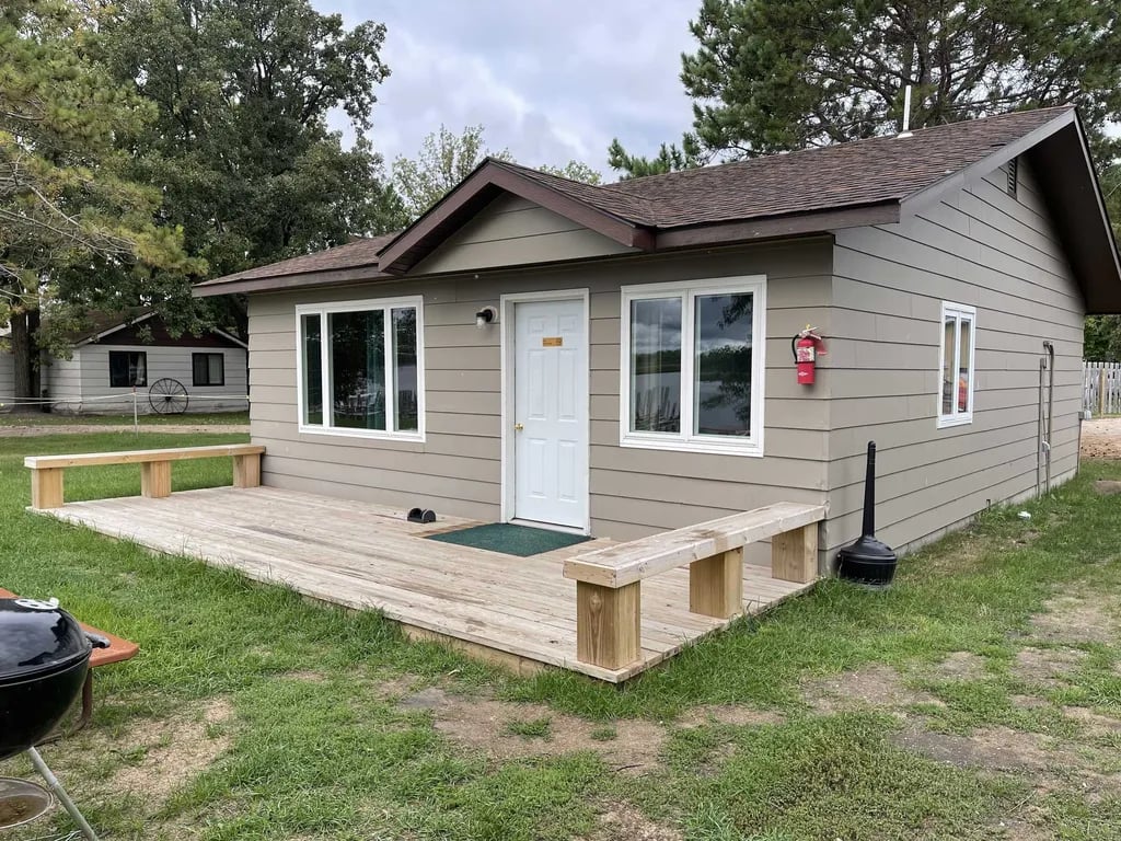 Wheelers Point Resort gallery 1