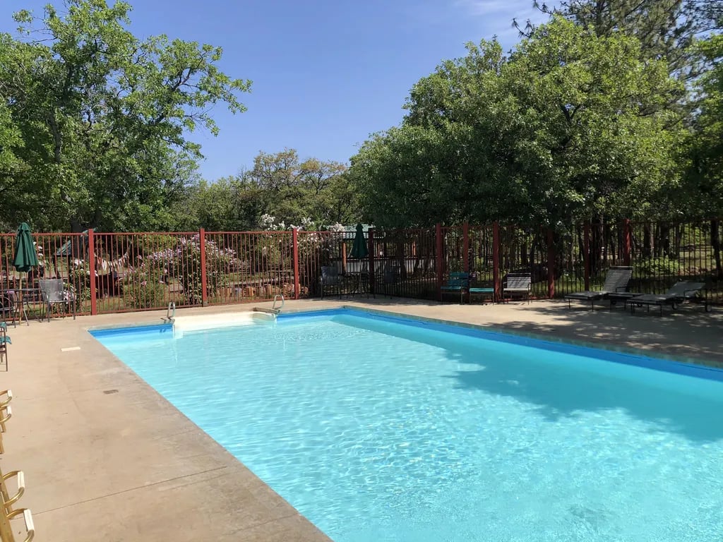 Lassen RV Park C gallery 1