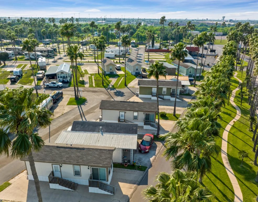 Victoria Palms RV Resort