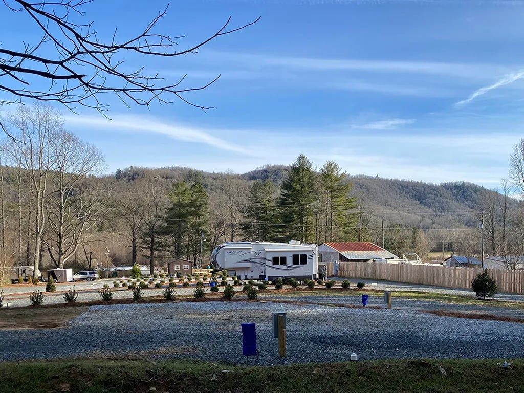 Land of Waterfalls RV Park gallery 1