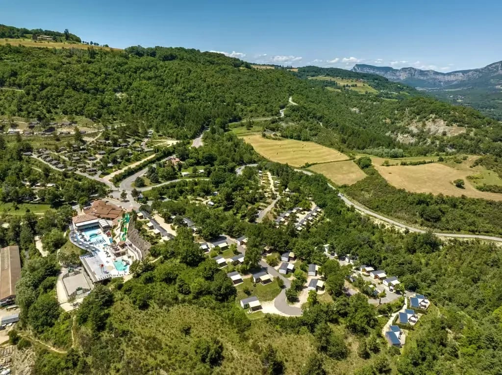 Camping Les Bois du Châtelas gallery 2