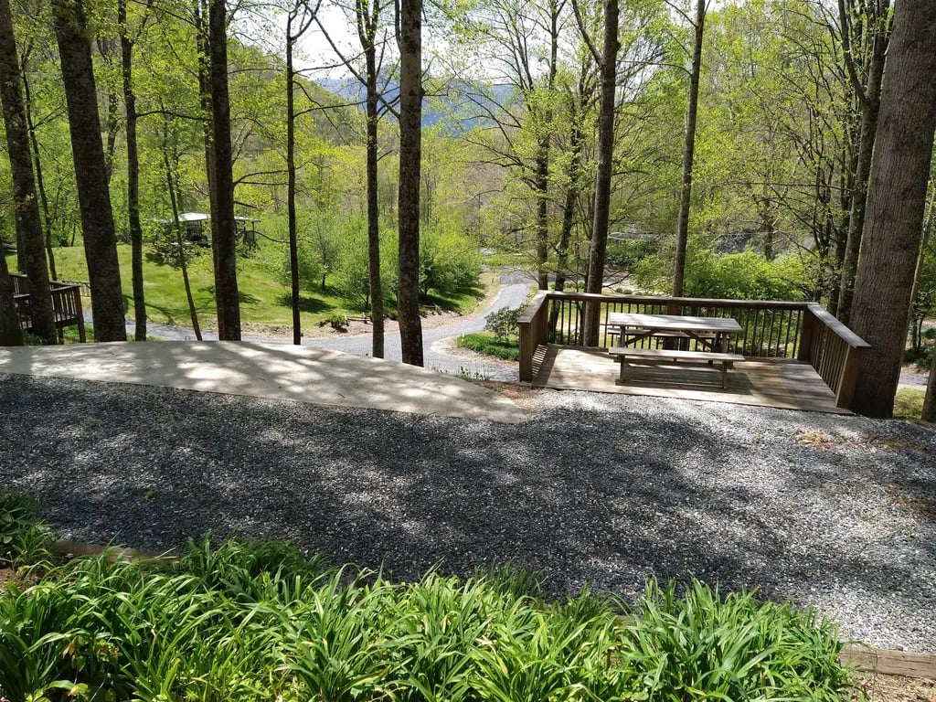 Plumtree Campground & Retreat