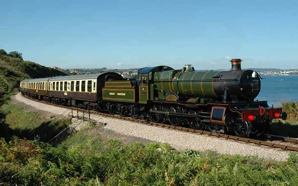 Woodlands Grove Caravan & Camping gallery 3