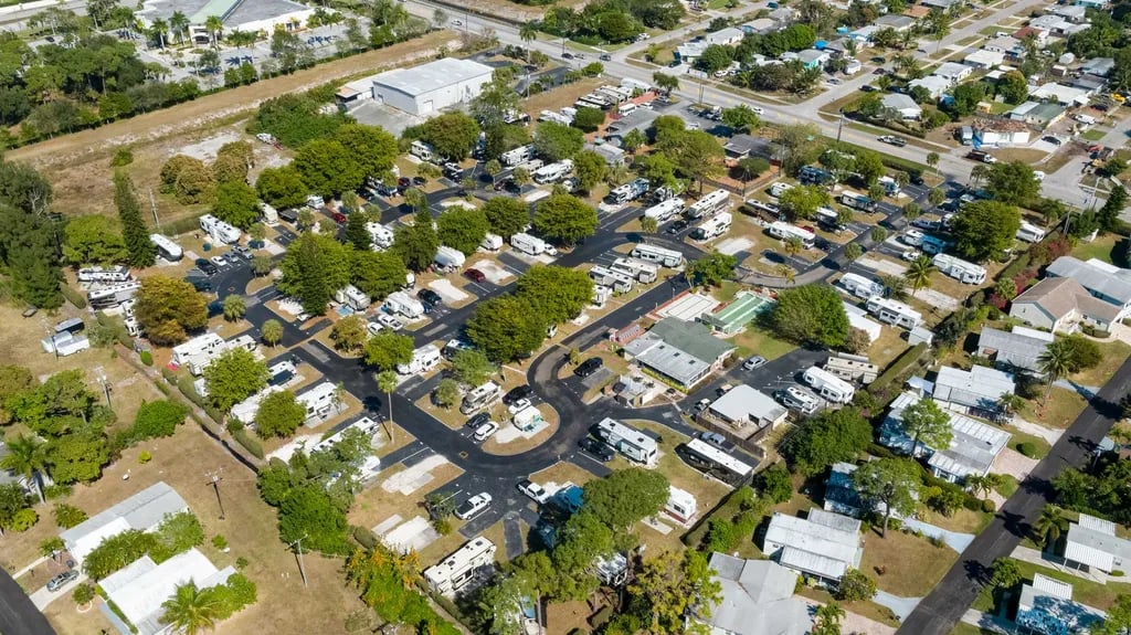 Palm Beach Traveler Park gallery 1