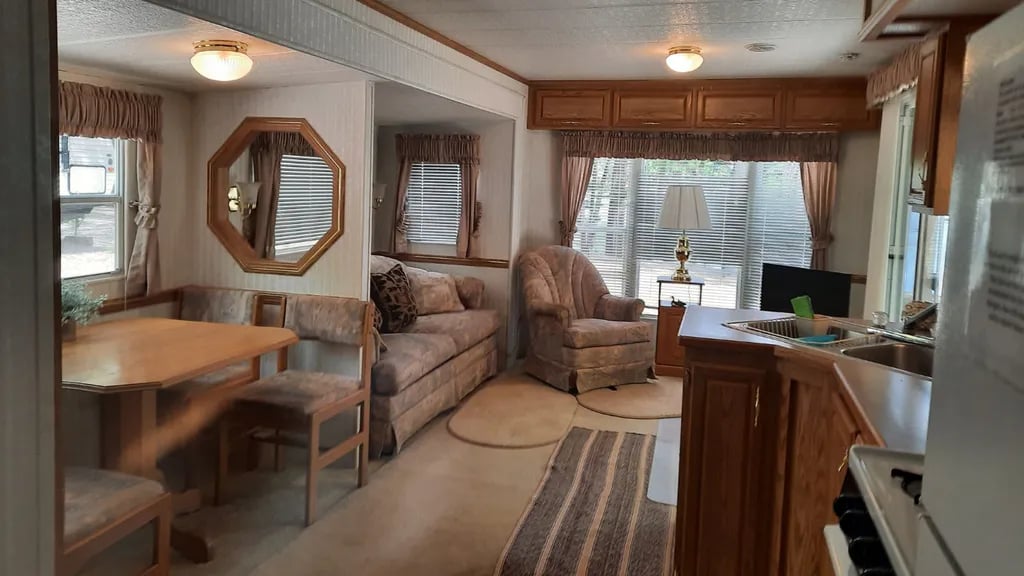 Patricia Lake Campground