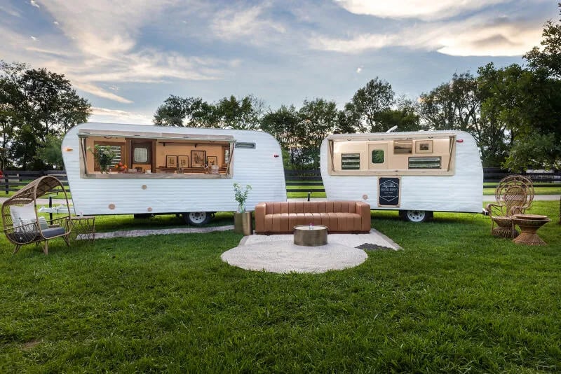 Cute little retro camper gallery 2