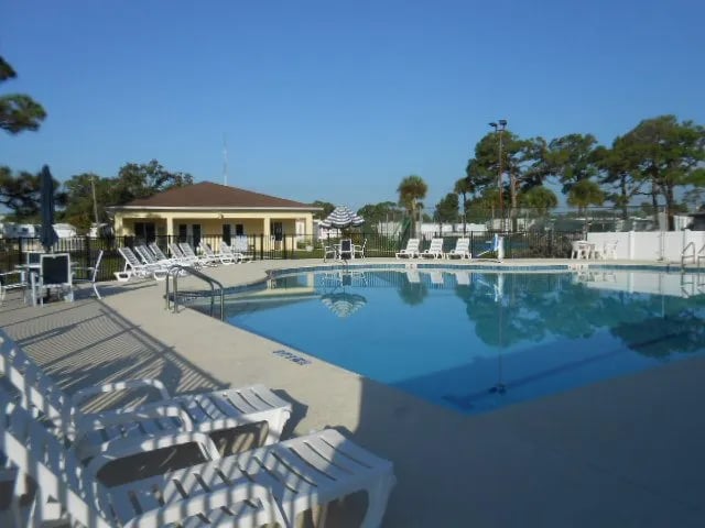 Whispering Palms Resort gallery 2