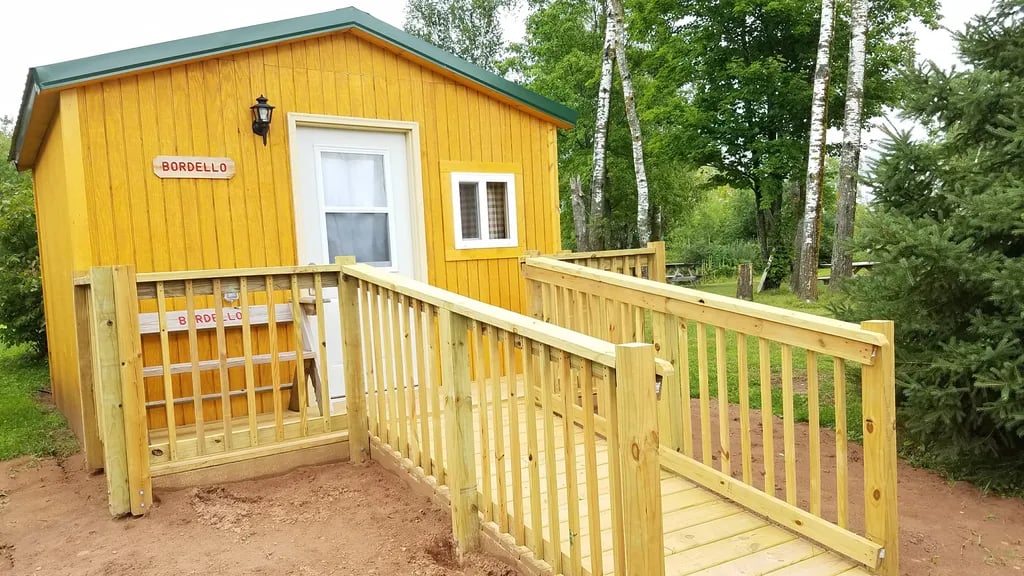 Two Creeks Campground gallery 3