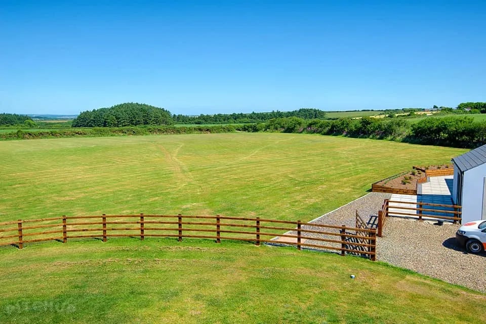 Rainbolts Hill Farm gallery 2