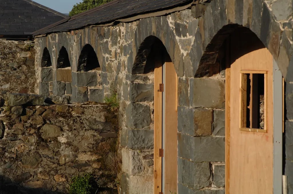 Iard Hendre gallery 1