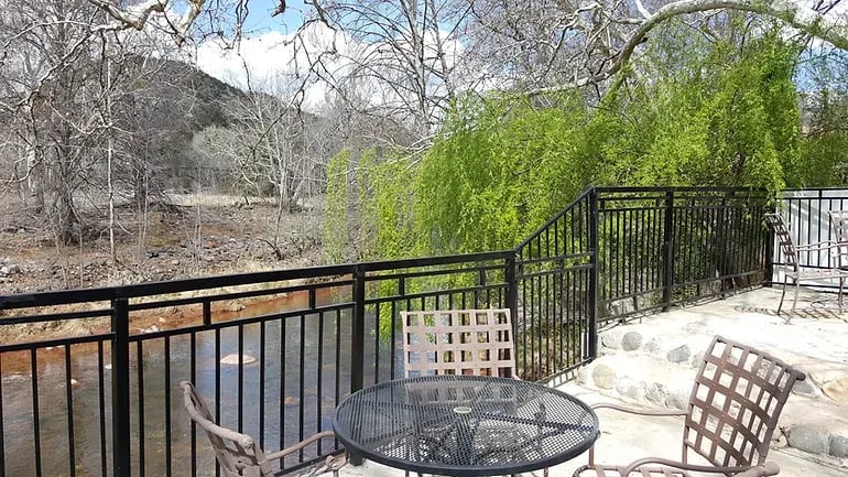 Oak Creek Mobile Lodge gallery 2