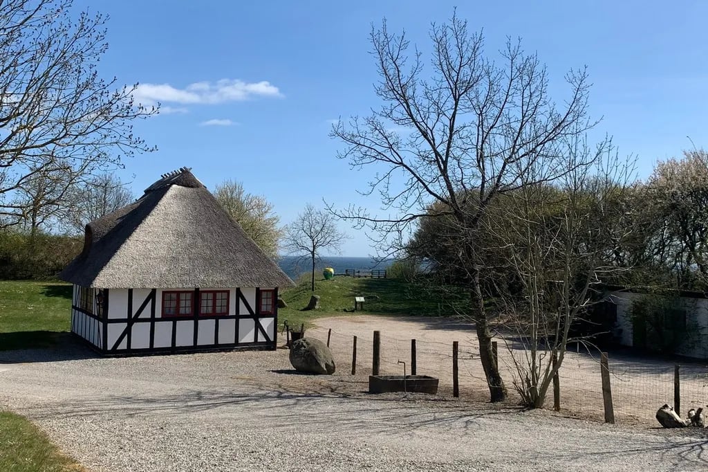 Blushj Camping Ebeltoft - CamplinQ