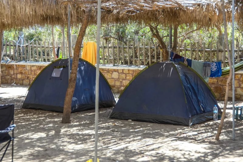 Campsite Plaka Beach gallery 1