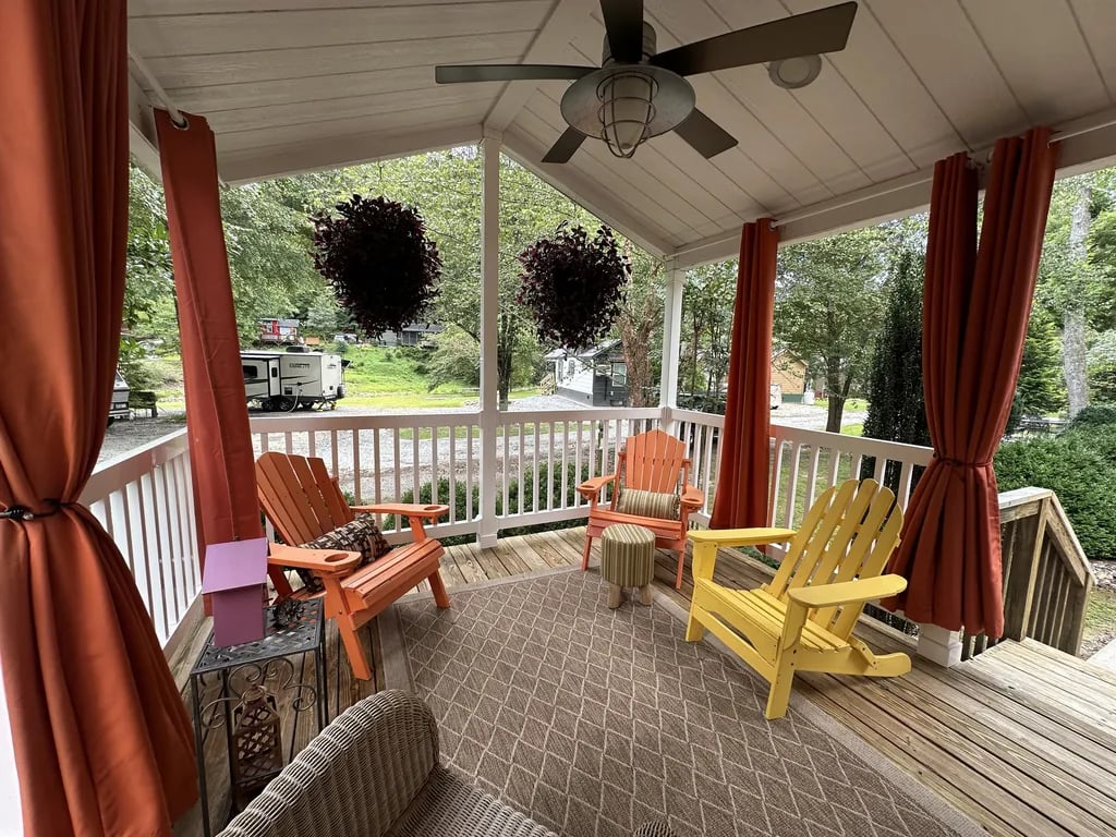 Starlite Trailer Lodge gallery 2