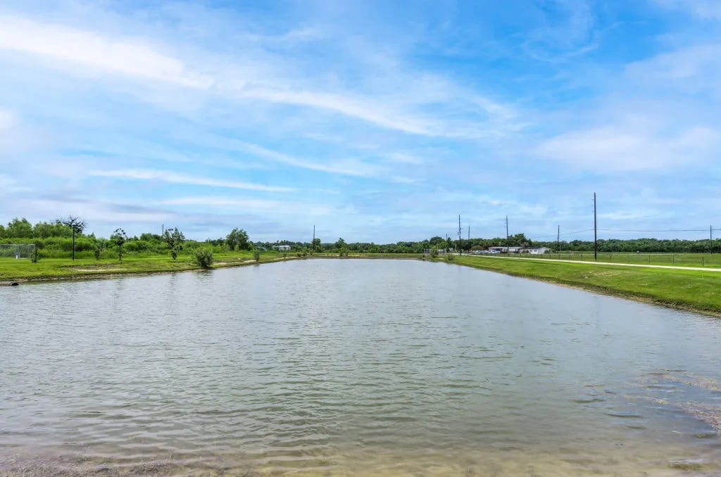 Pearland RV Park gallery 1