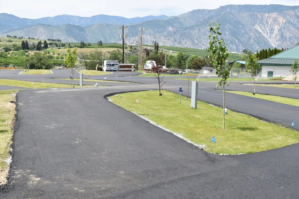 Four Lakes RV Park gallery 1