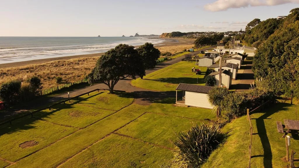 Oakura Beach Holiday Park gallery 3