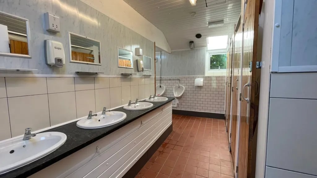 Higher Penderleath Caravan and Camping Park gallery 1