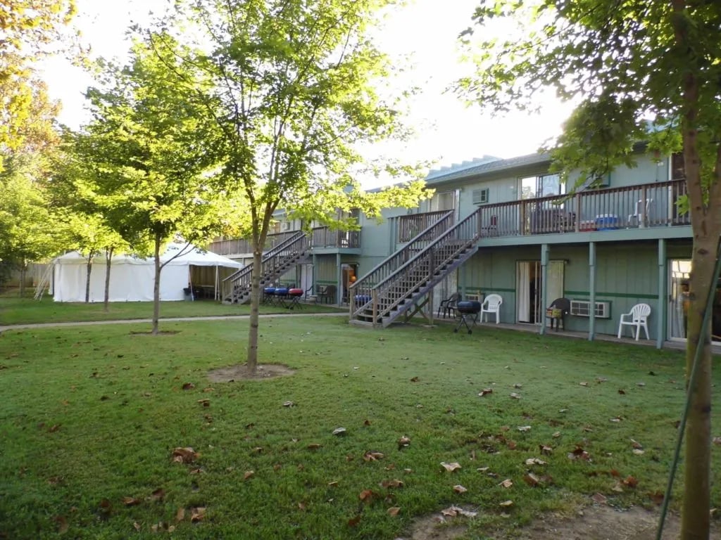 Taneycomo Lakefront Resort-RV Park