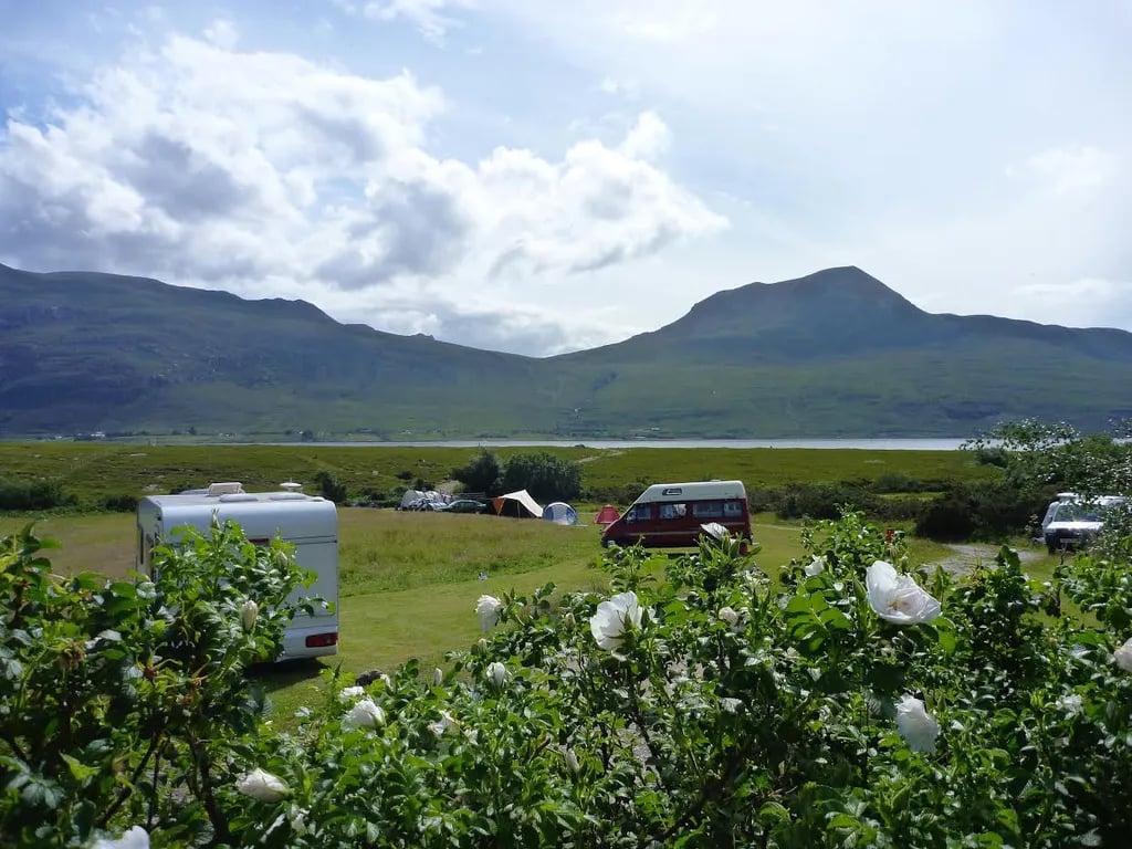 Badrallach Campsite, Bothy & Holiday Cottage