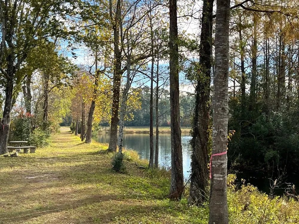 Leisure Lakes RV Park