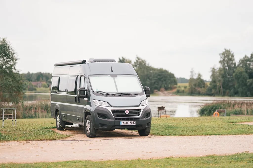 Lakeside camping Sigulda