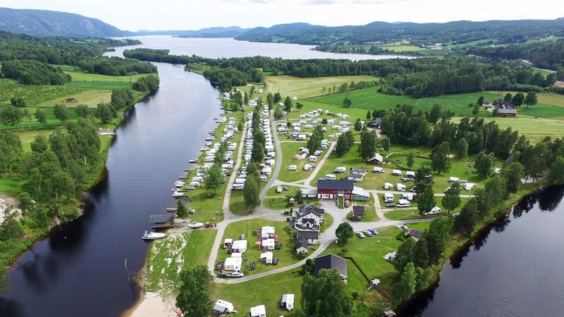 Barnas Camping – Teksten gallery 1