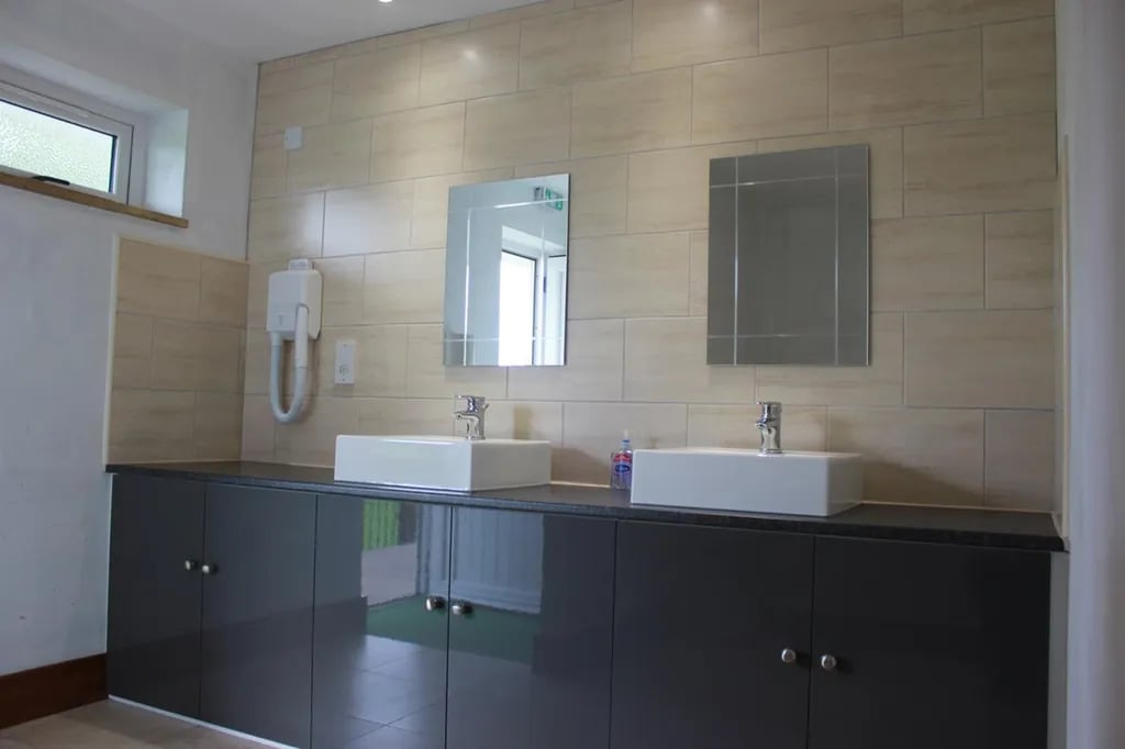 Chestnuts Caravan Park gallery 2