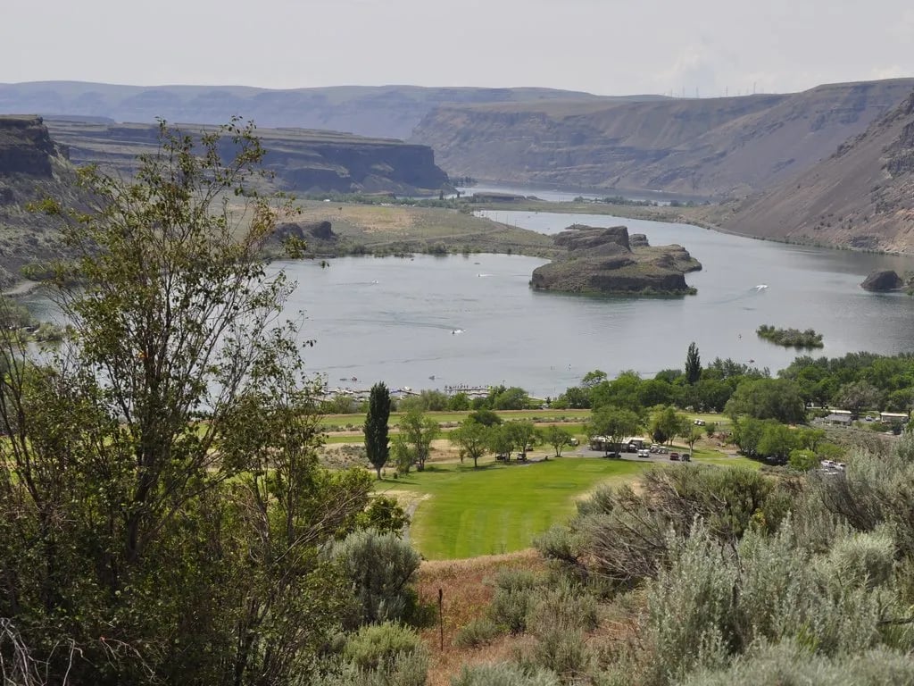 Sun Lakes-Dry Falls State Park gallery 1