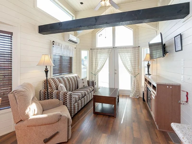 Vines RV Resort, A Sun RV Resort