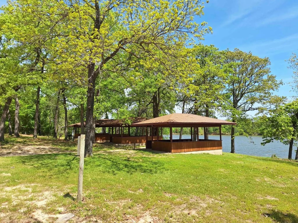 Shiloh on the Lake gallery 1