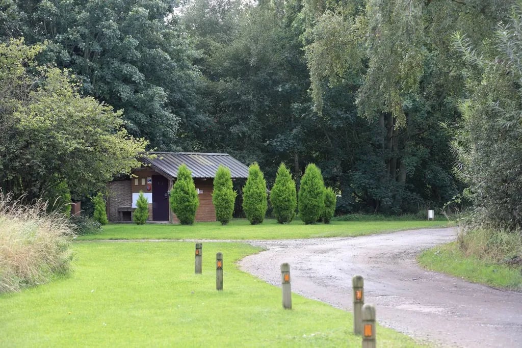 The Oaks Lakes Caravan Park