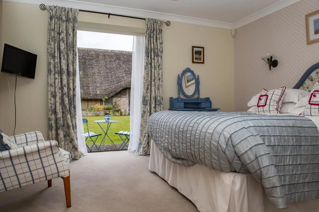 Upper Parsonage Farm gallery 2