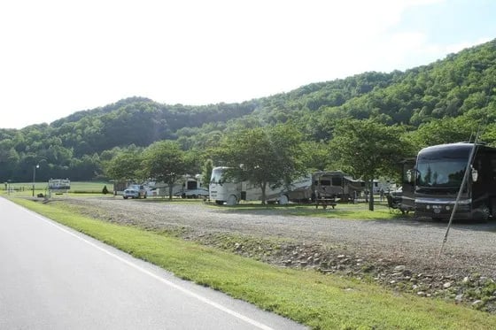Cross Creek RV Park