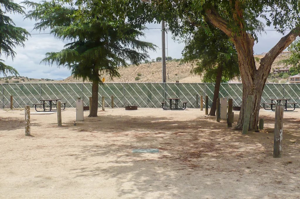 Hesperia Lake Park and Campground City Park gallery 1