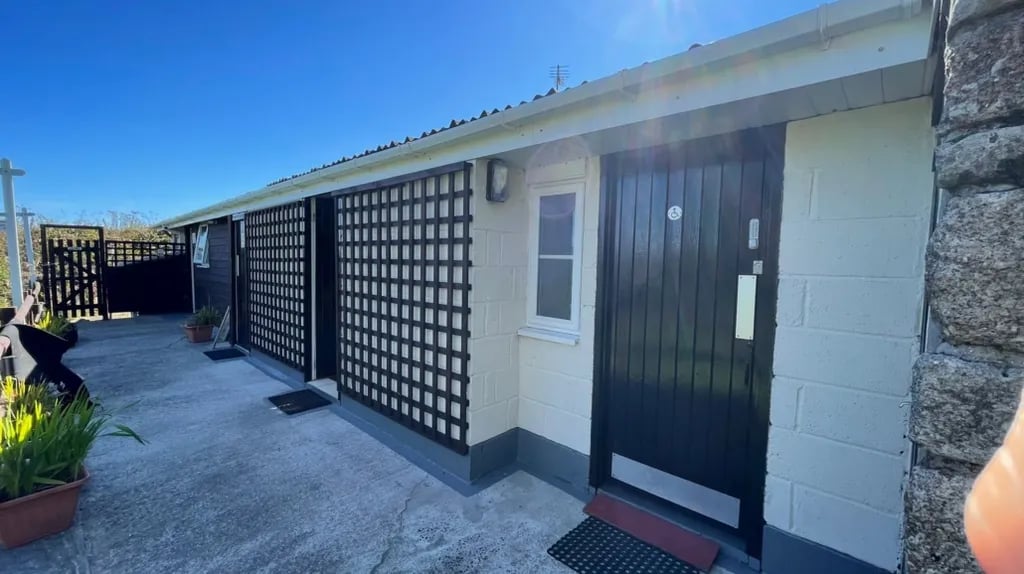 Higher Penderleath Caravan and Camping Park gallery 3