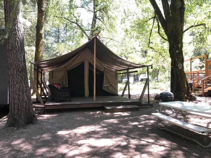 Pine Grove Cobb Resort gallery 2