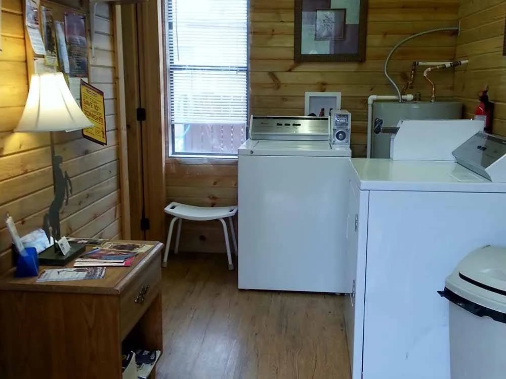 Picketts RV Park gallery 3