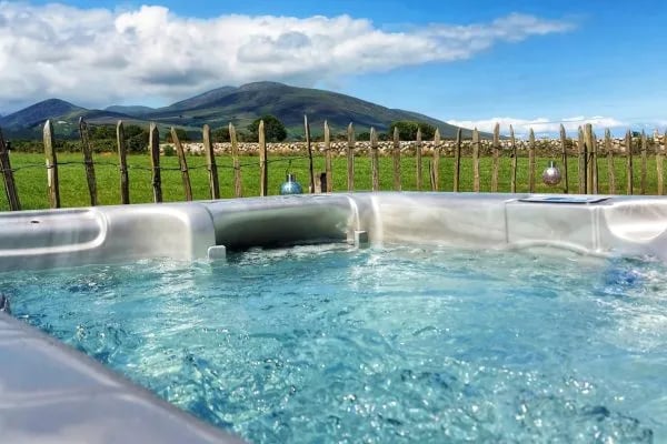 Willowtree Glamping gallery 3