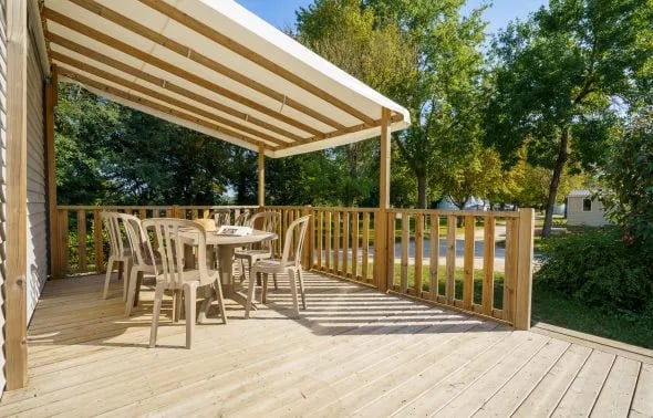 Camping et Base de loisirs La Plaine Tonique gallery 1