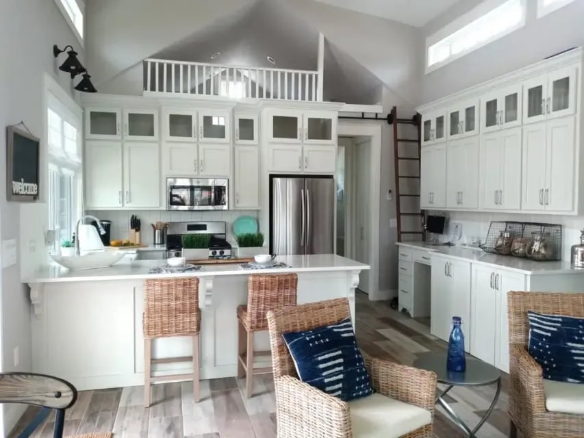 Lake Osprey RV Resort